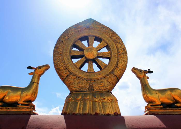 昆明到成都大巴，一次难忘的旅程-第1张图片-成都租车公司